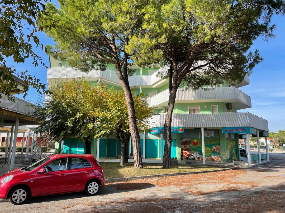 Condominio Prisma Bibione Exterior foto
